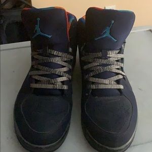 Men’s Air Jordan’s (Navy Blue Size 11)